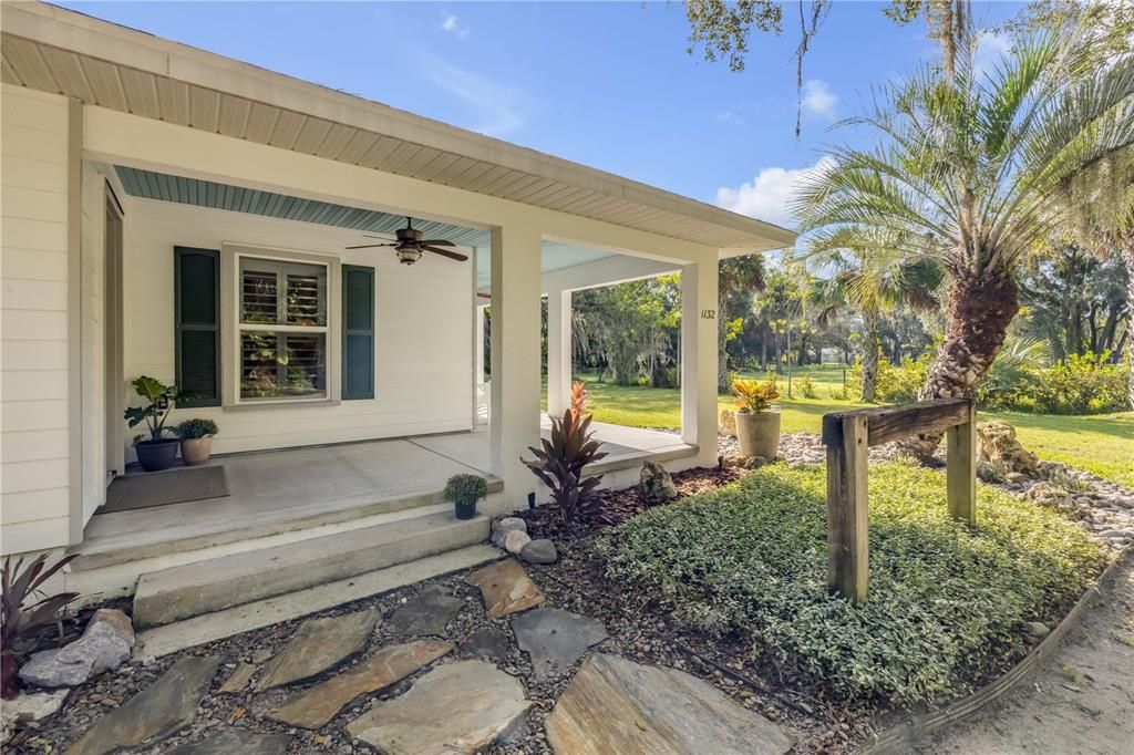 En Venta: $1,390,000 (4 camas, 3 baños, 2550 Pies cuadrados)