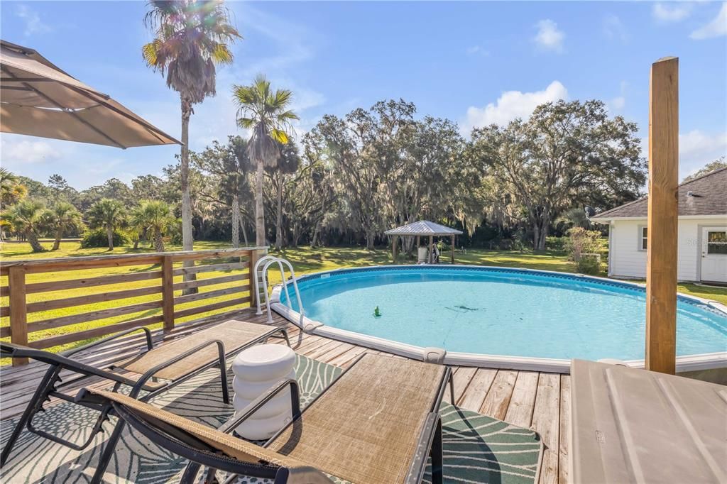 En Venta: $1,390,000 (4 camas, 3 baños, 2550 Pies cuadrados)