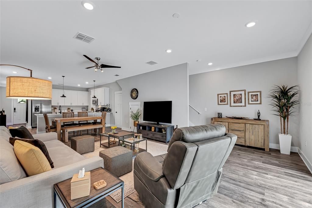 For Sale: $755,990 (3 beds, 2 baths, 2464 Square Feet)