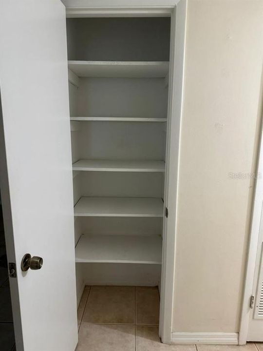 For Sale: $155,000 (2 beds, 2 baths, 1012 Square Feet)