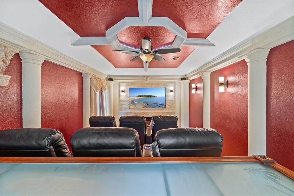 合同活跃: $304,900 (3 贝兹, 2 浴室, 2234 平方英尺)