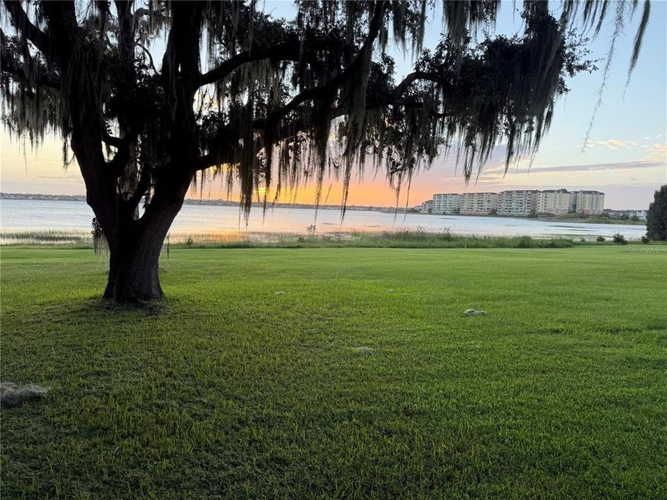 Activo con contrato: $1,100,000 (3.54 acres)