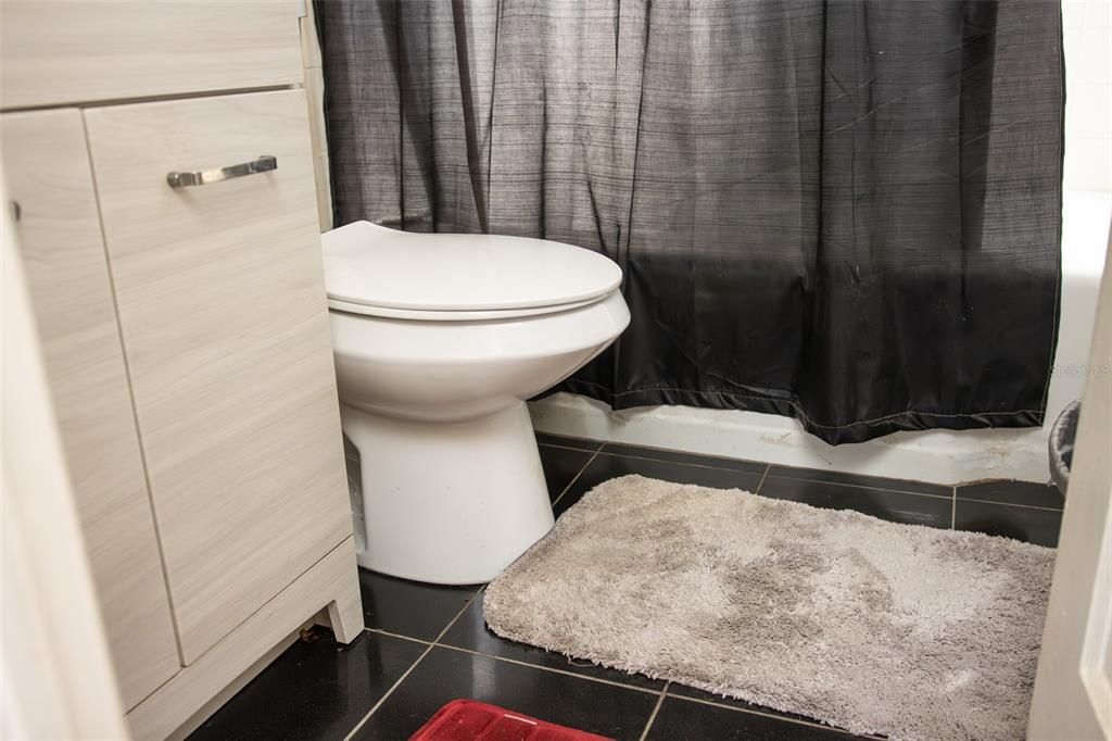 En Venta: $285,000 (2 camas, 1 baños, 702 Pies cuadrados)