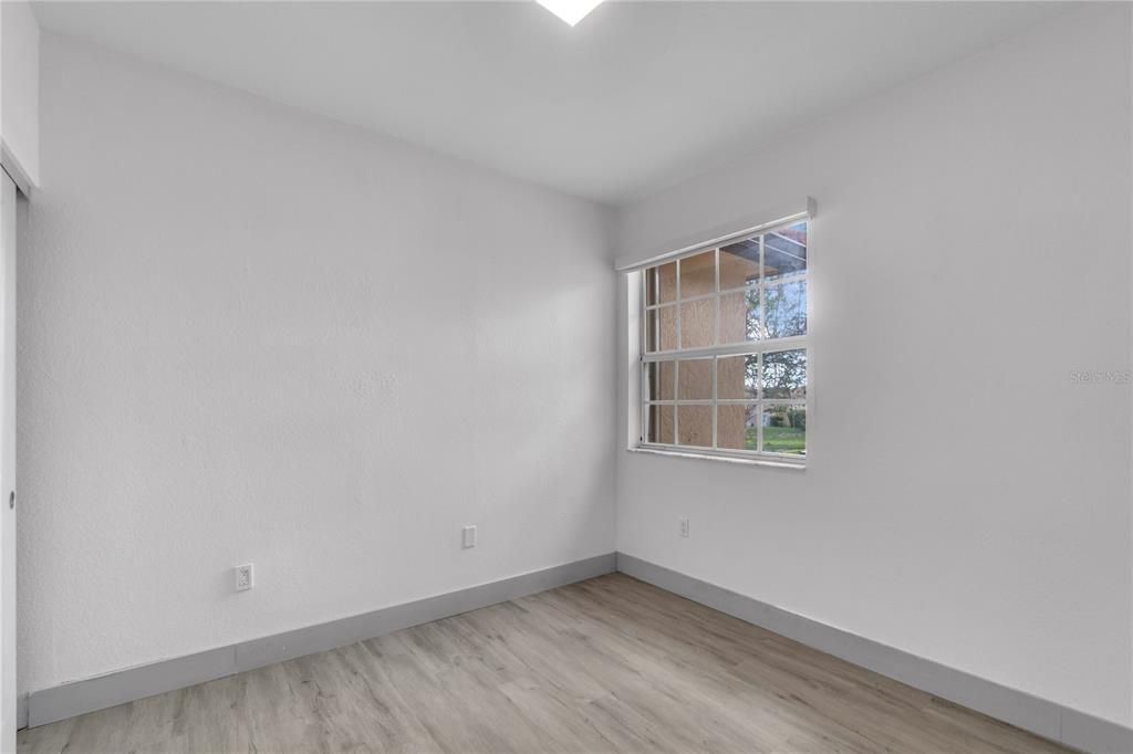 На продажу: $309,000 (3 спален, 2 ванн, 1169 Квадратных фут)