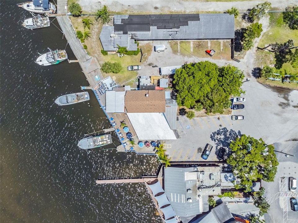 En Venta: $4,000,000 (1.23 acres)