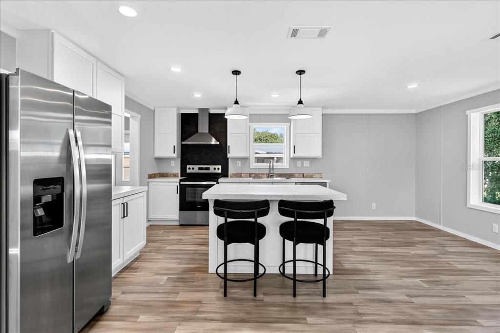 待售: $285,996 (3 贝兹, 2 浴室, 1680 平方英尺)