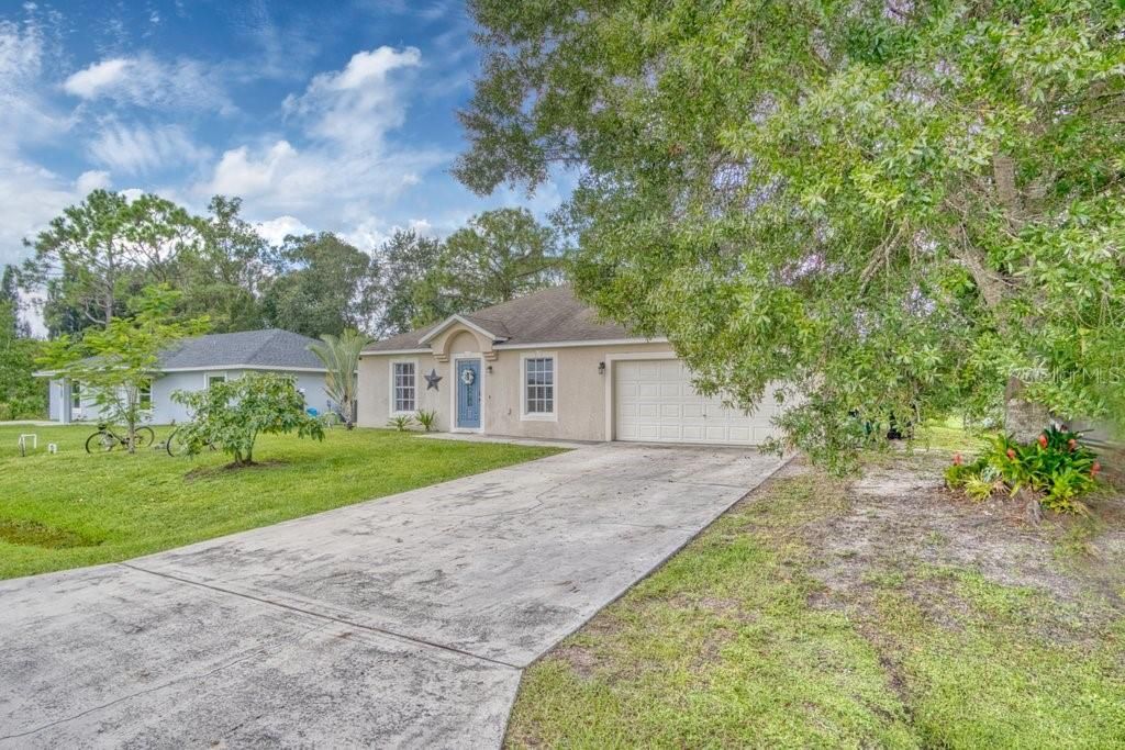 For Sale: $299,900 (3 beds, 2 baths, 1380 Square Feet)