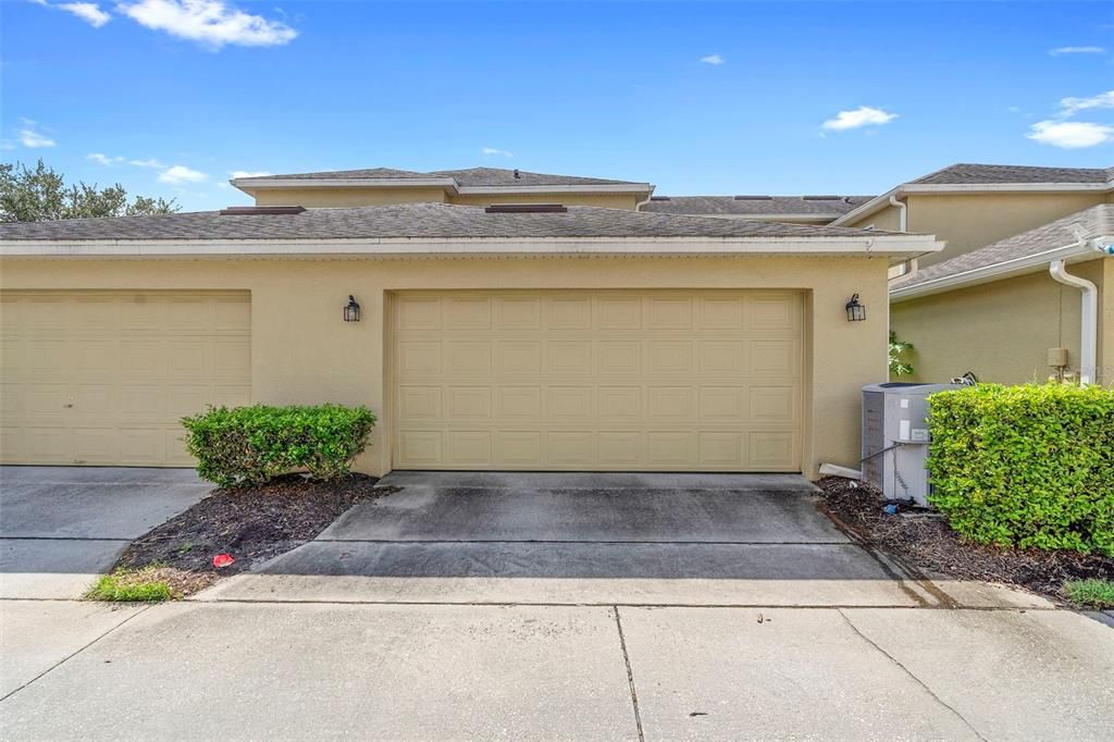 Active With Contract: $350,000 (3 beds, 2 baths, 1671 Square Feet)