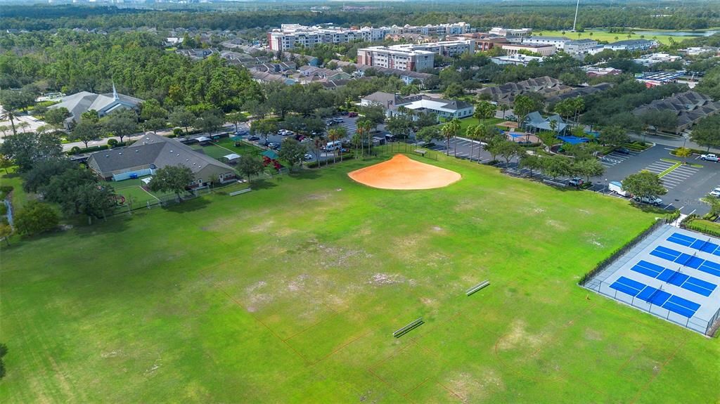 Active With Contract: $350,000 (3 beds, 2 baths, 1671 Square Feet)