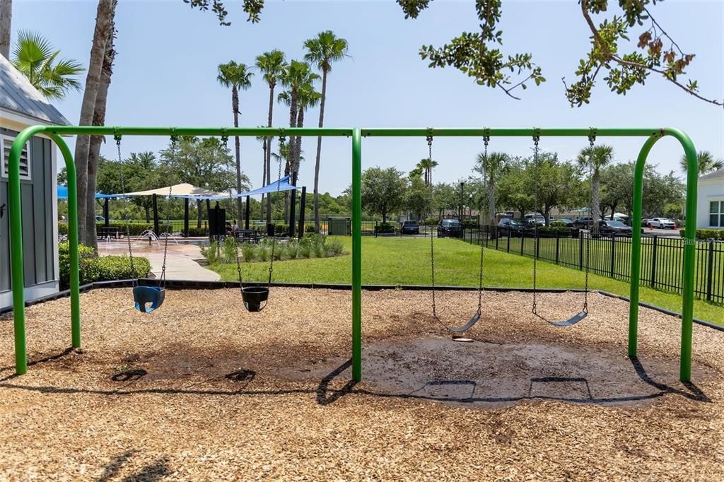 Active With Contract: $350,000 (3 beds, 2 baths, 1671 Square Feet)