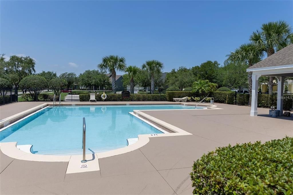 Active With Contract: $350,000 (3 beds, 2 baths, 1671 Square Feet)