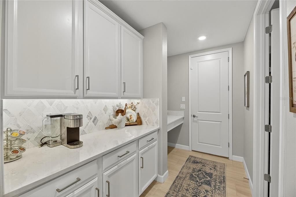 На продажу: $600,000 (3 спален, 3 ванн, 2766 Квадратных фут)