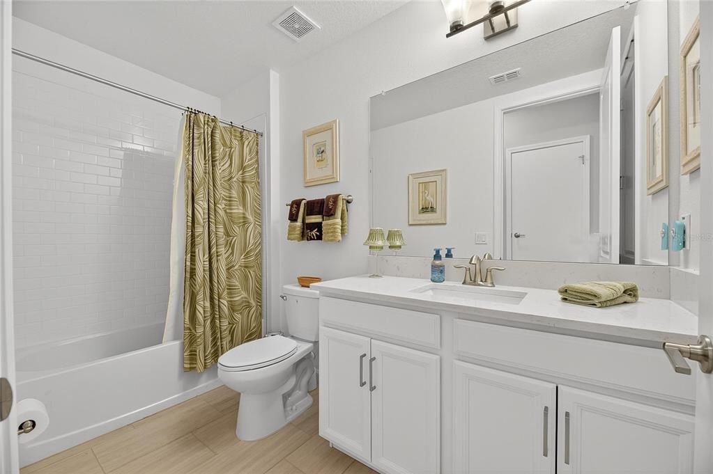 На продажу: $600,000 (3 спален, 3 ванн, 2766 Квадратных фут)