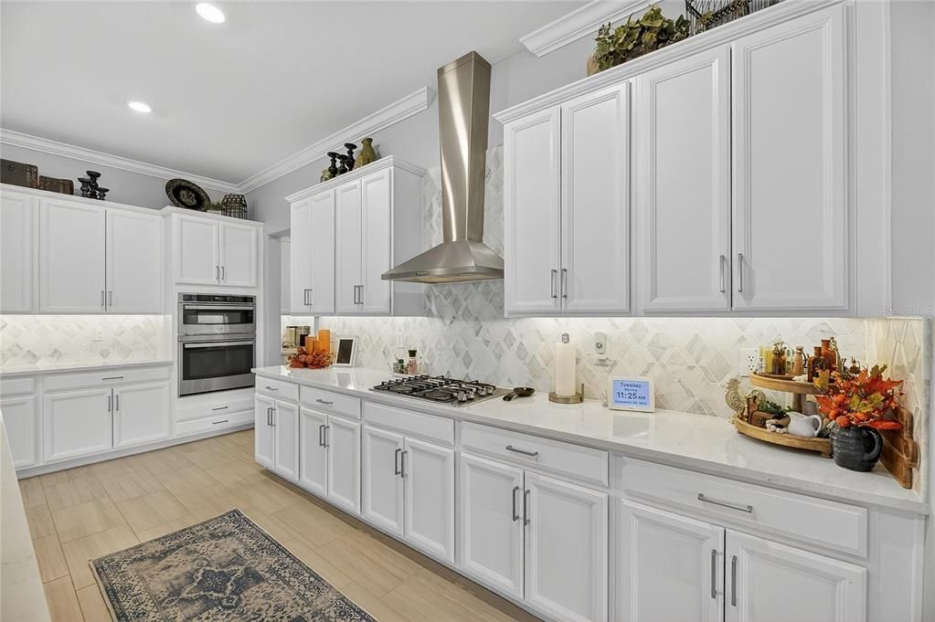 На продажу: $600,000 (3 спален, 3 ванн, 2766 Квадратных фут)