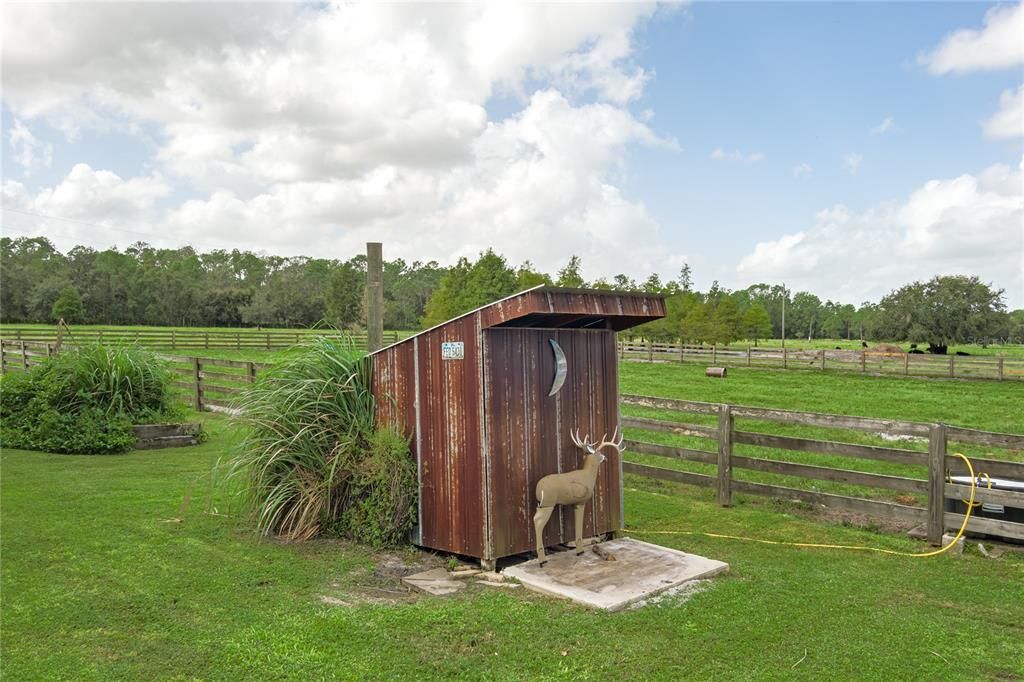 For Sale: $1,550,000 (4 beds, 3 baths, 2700 Square Feet)
