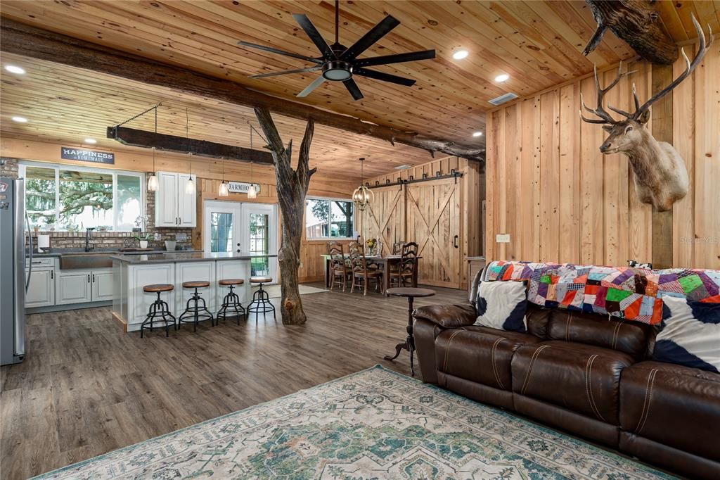 For Sale: $1,550,000 (4 beds, 3 baths, 2700 Square Feet)