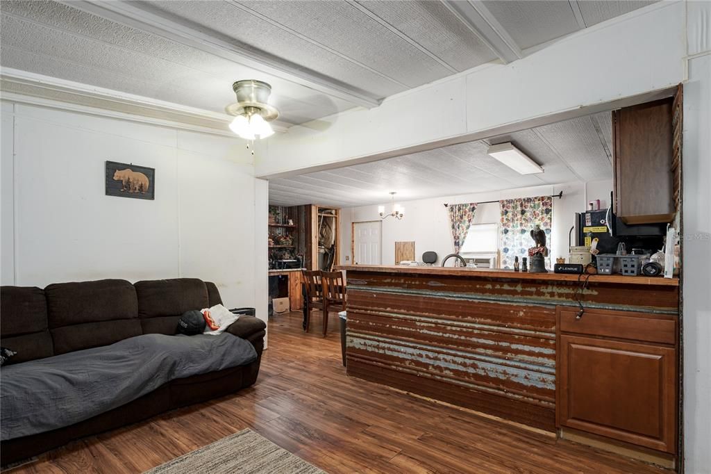 For Sale: $1,550,000 (4 beds, 3 baths, 2700 Square Feet)