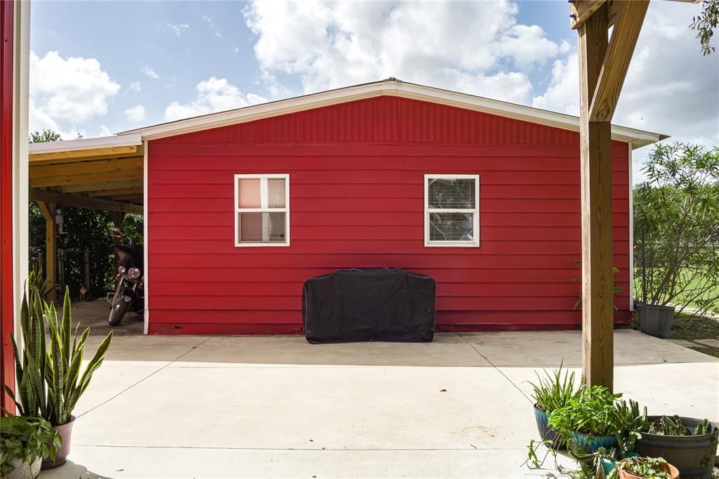 For Sale: $1,550,000 (4 beds, 3 baths, 2700 Square Feet)