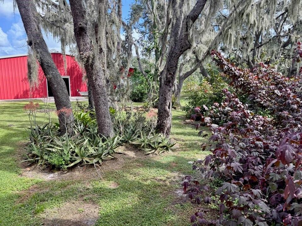 For Sale: $1,550,000 (4 beds, 3 baths, 2700 Square Feet)