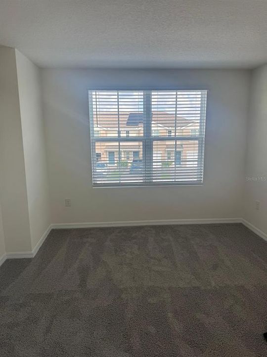 出租: $2,200 (3 贝兹, 2 浴室, 1463 平方英尺)