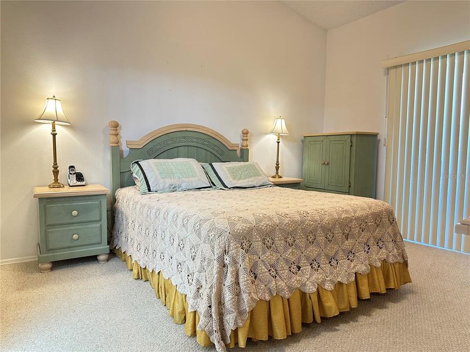 待售: $209,000 (3 贝兹, 2 浴室, 1164 平方英尺)