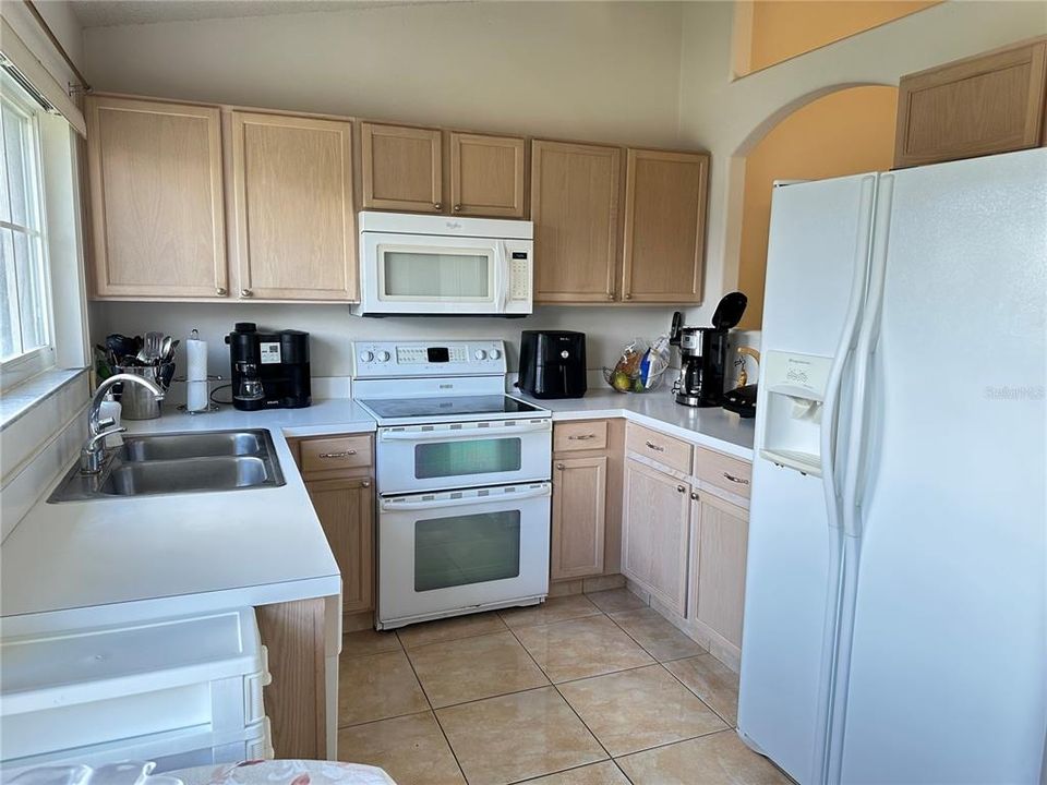 待售: $209,000 (3 贝兹, 2 浴室, 1164 平方英尺)