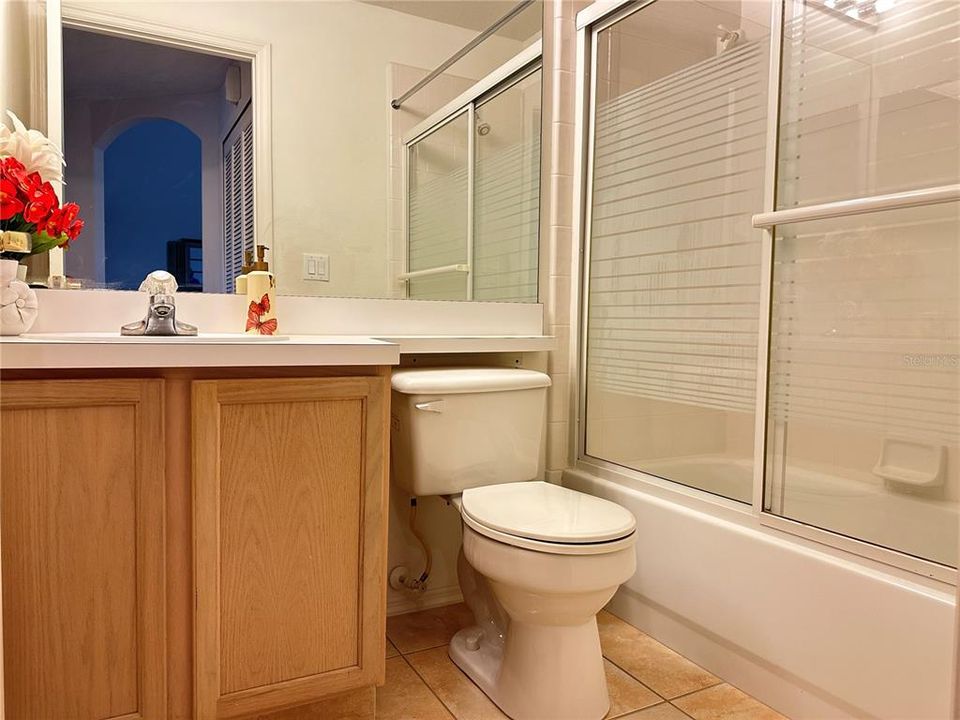 待售: $209,000 (3 贝兹, 2 浴室, 1164 平方英尺)