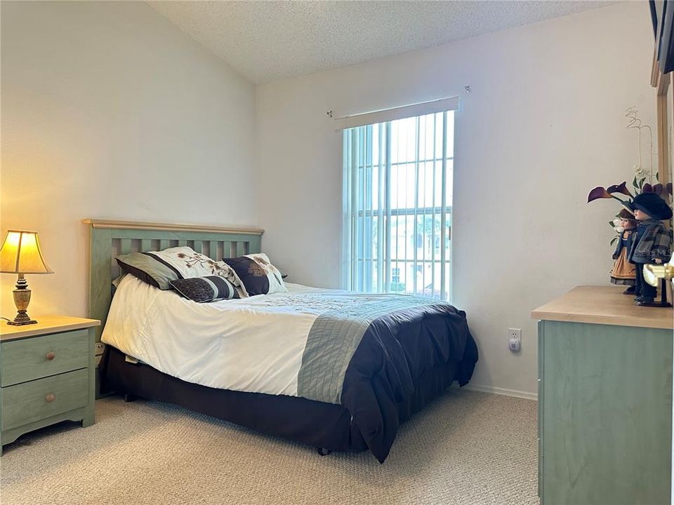 待售: $209,000 (3 贝兹, 2 浴室, 1164 平方英尺)