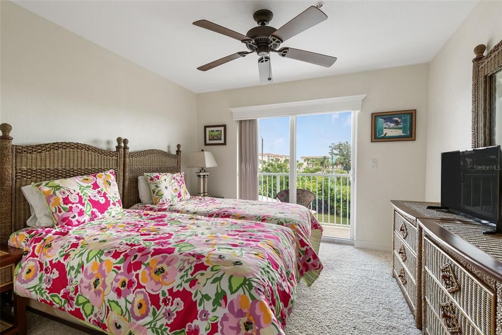 En Venta: $749,900 (2 camas, 2 baños, 1614 Pies cuadrados)