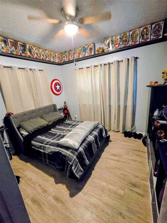 待售: $230,000 (2 贝兹, 1 浴室, 1071 平方英尺)