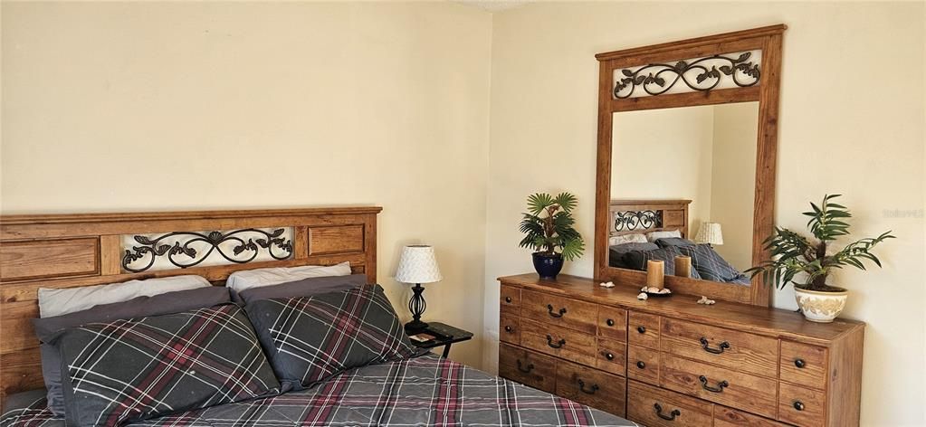 For Rent: $2,500 (2 beds, 2 baths, 1244 Square Feet)