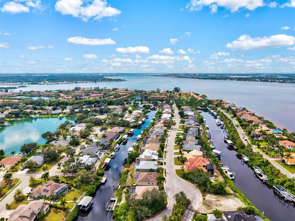 Active With Contract: $849,900 (3 beds, 2 baths, 1974 Square Feet)