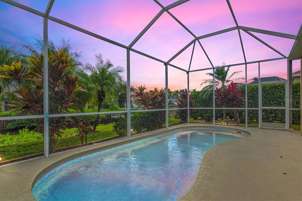 Active With Contract: $849,900 (3 beds, 2 baths, 1974 Square Feet)