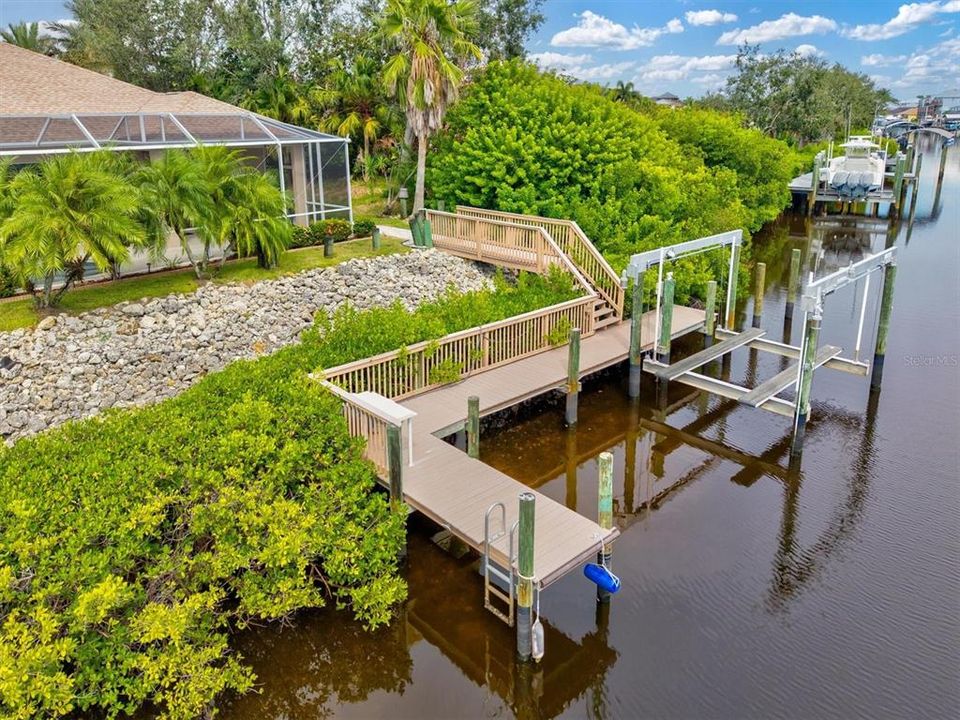 Active With Contract: $849,900 (3 beds, 2 baths, 1974 Square Feet)