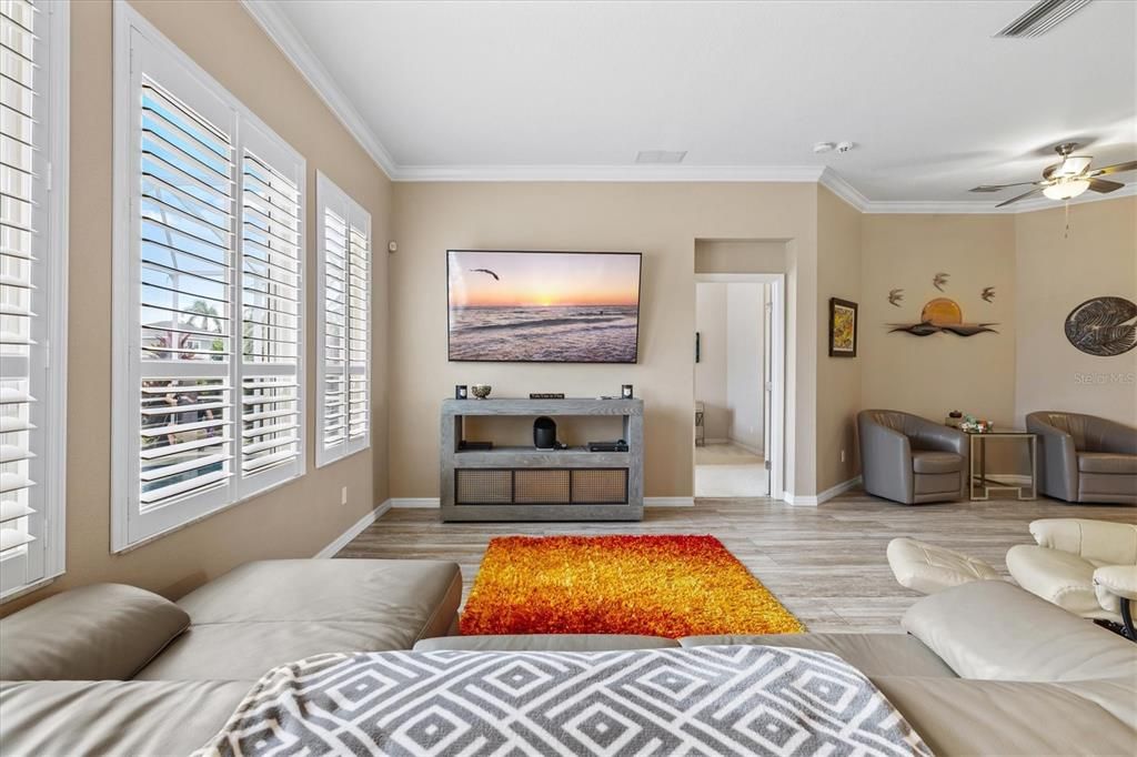 Active With Contract: $849,900 (3 beds, 2 baths, 1974 Square Feet)