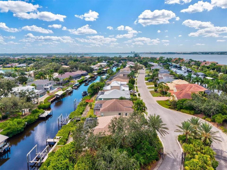 Active With Contract: $849,900 (3 beds, 2 baths, 1974 Square Feet)