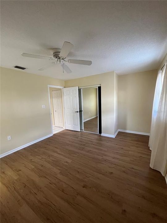 На продажу: $219,000 (3 спален, 2 ванн, 1418 Квадратных фут)