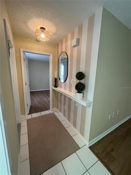 На продажу: $219,000 (3 спален, 2 ванн, 1418 Квадратных фут)