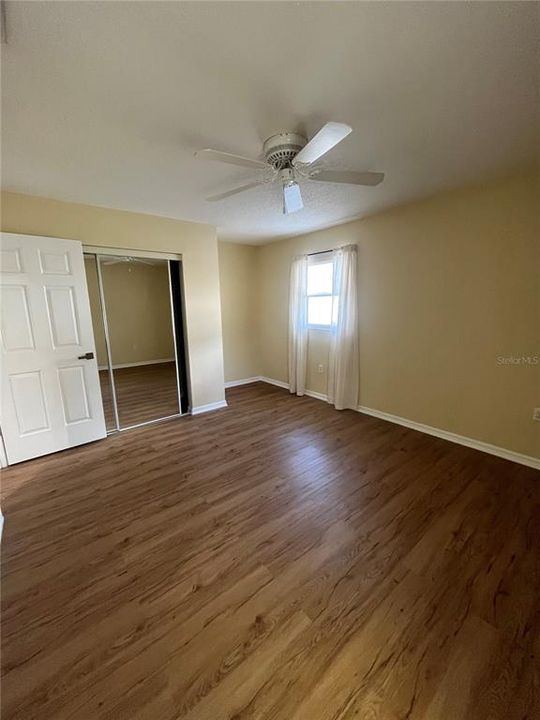 На продажу: $219,000 (3 спален, 2 ванн, 1418 Квадратных фут)