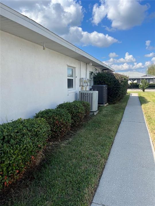 На продажу: $219,000 (3 спален, 2 ванн, 1418 Квадратных фут)