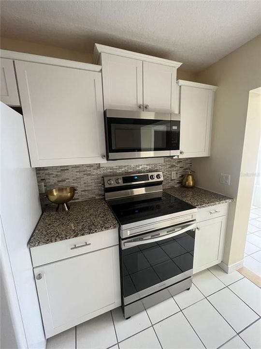 На продажу: $219,000 (3 спален, 2 ванн, 1418 Квадратных фут)