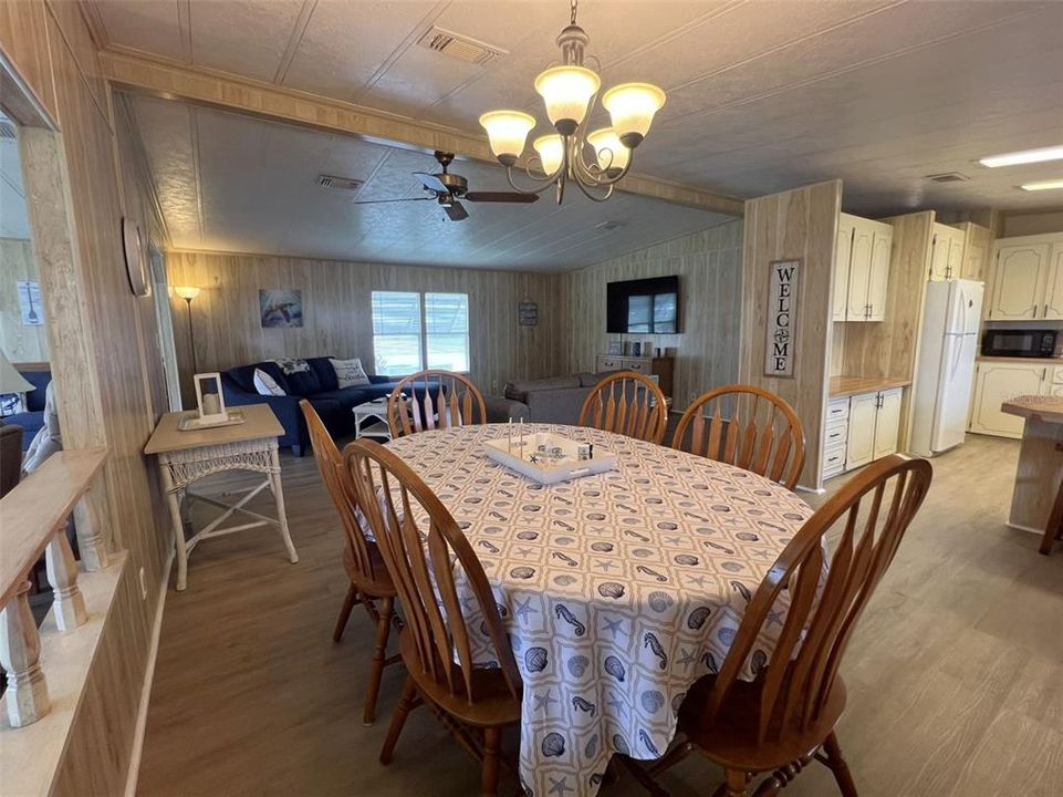 En Venta: $199,000 (2 camas, 2 baños, 1568 Pies cuadrados)