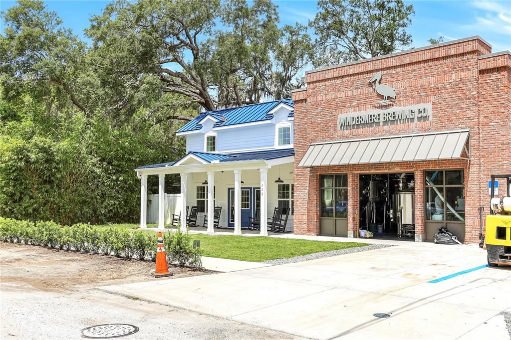 For Sale: $785,000 (1.44 acres)