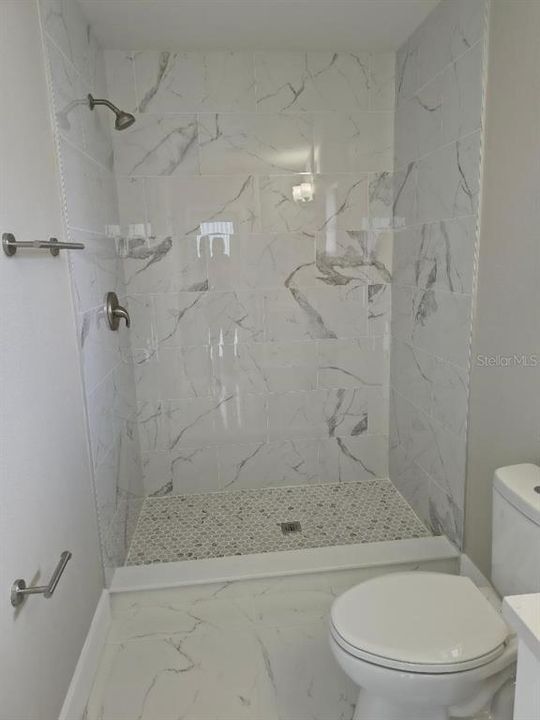 Active With Contract: $369,900 (3 beds, 2 baths, 1547 Square Feet)