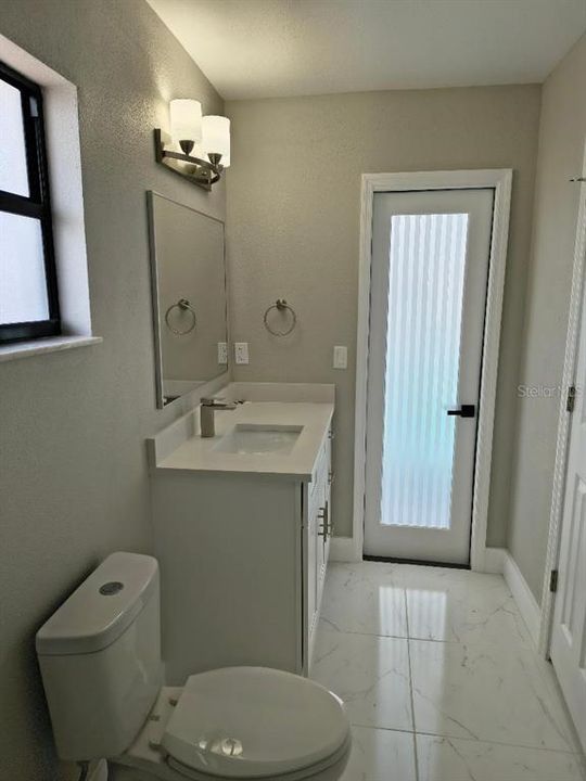 Active With Contract: $369,900 (3 beds, 2 baths, 1547 Square Feet)