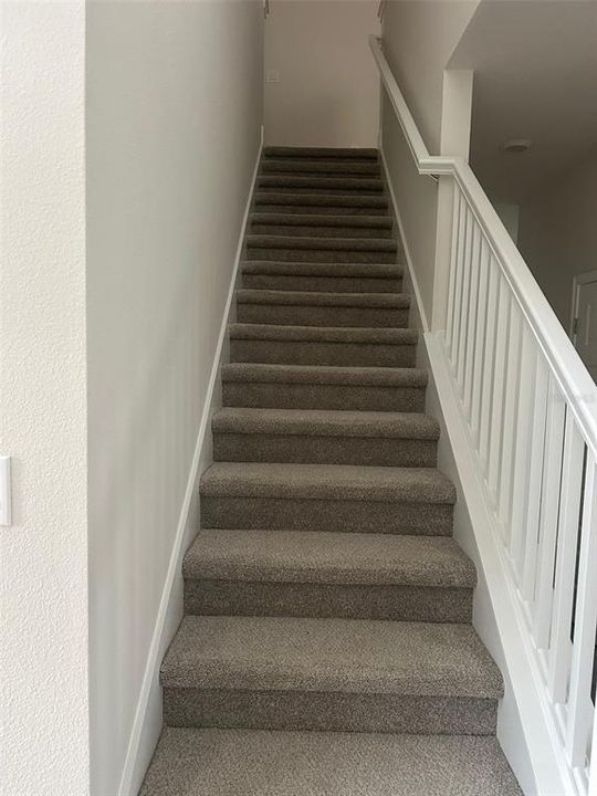 En Renta: $2,200 (4 camas, 2 baños, 2405 Pies cuadrados)