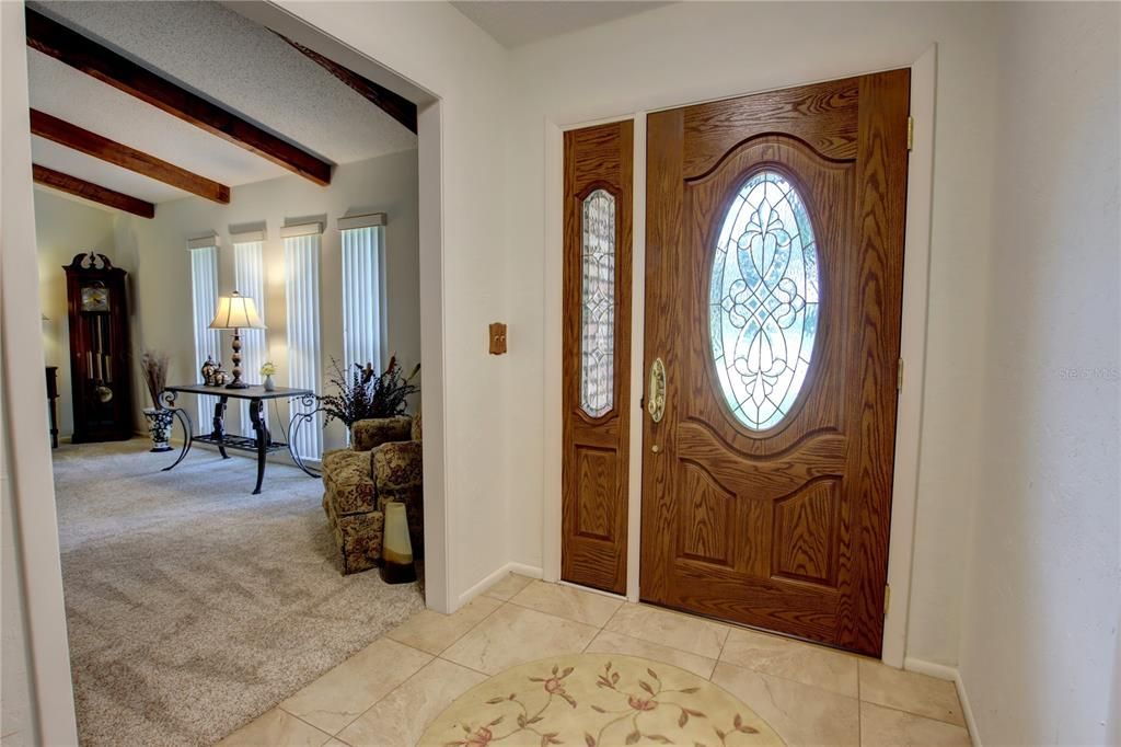 Activo con contrato: $399,900 (3 camas, 2 baños, 1650 Pies cuadrados)