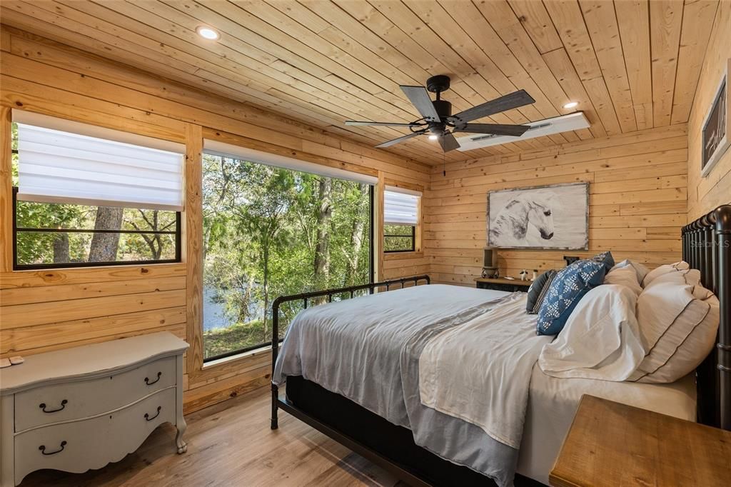 For Sale: $585,000 (4 beds, 3 baths, 1168 Square Feet)