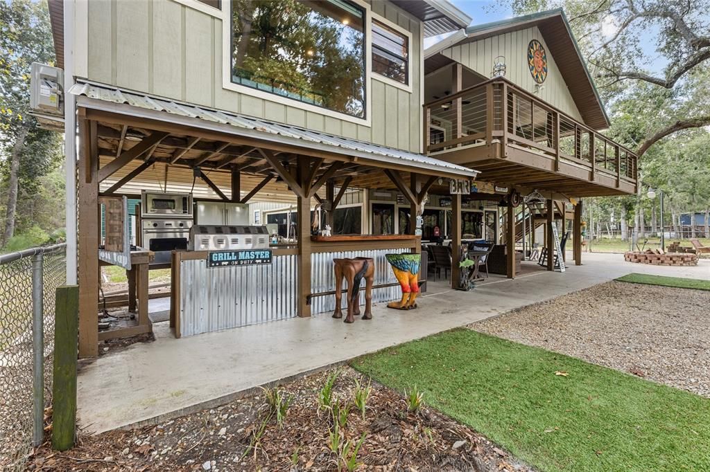 For Sale: $585,000 (4 beds, 3 baths, 1168 Square Feet)