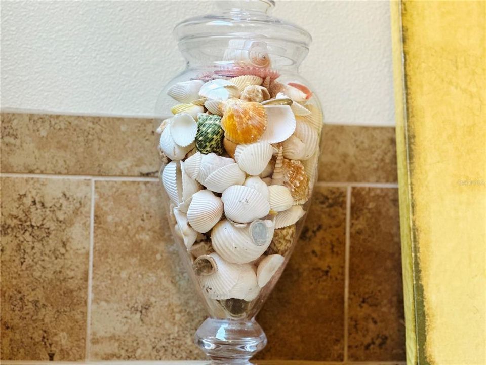 For Rent: $3,900 (6 beds, 4 baths, 2874 Square Feet)